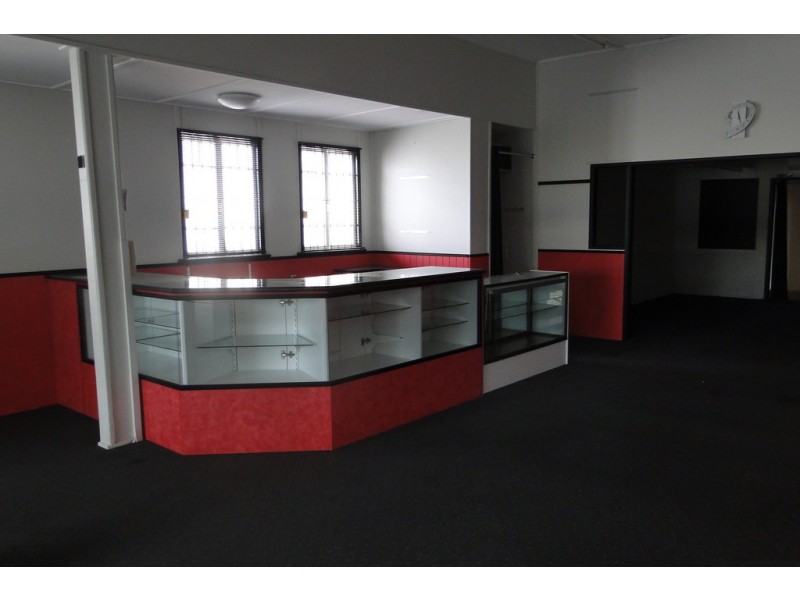 140 AUCKLAND STREET, Gladstone QLD 4680