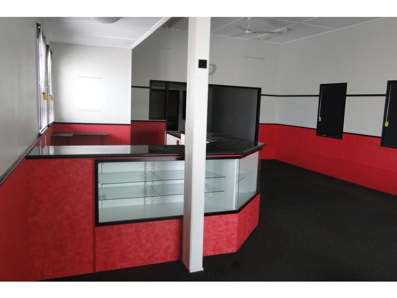 140 AUCKLAND STREET, Gladstone QLD 4680