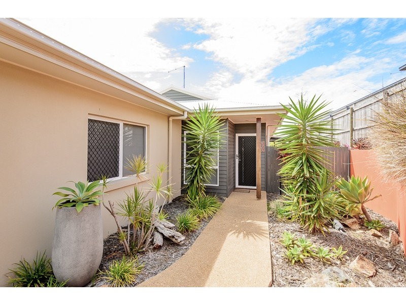 42 Cania Way, Clinton QLD 4680