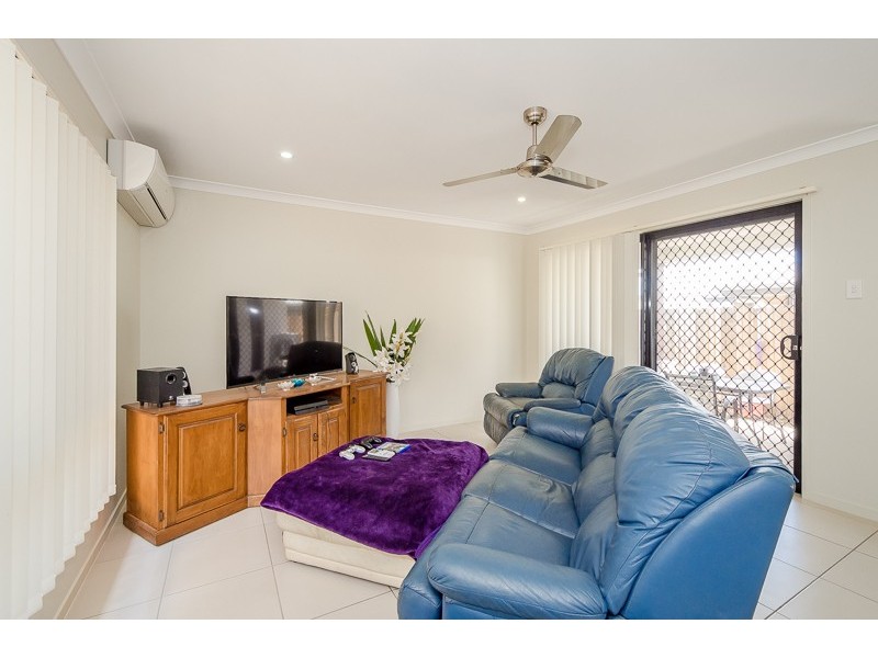 22 Oystercatcher Road, Kirkwood QLD 4680