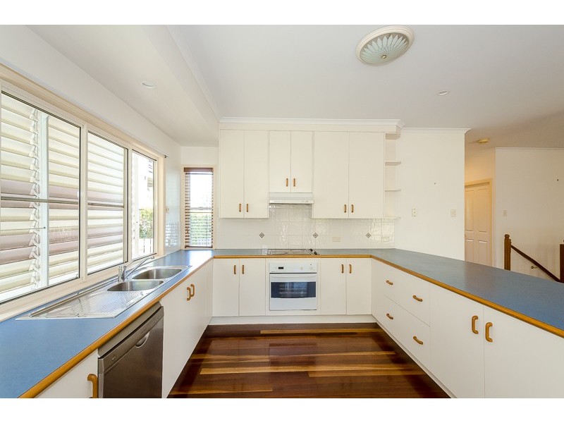 4 Fitzsimmons Street, South Gladstone QLD 4680