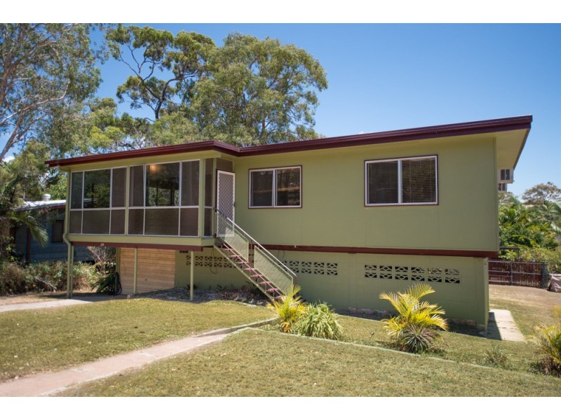 19 Grayson Street, West Gladstone QLD 4680
