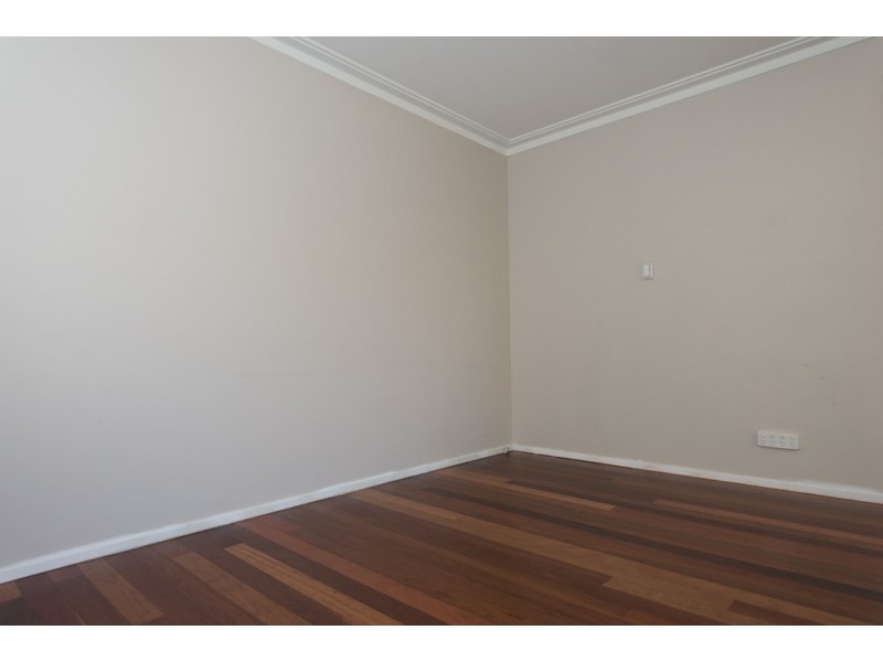 19 Grayson Street, West Gladstone QLD 4680