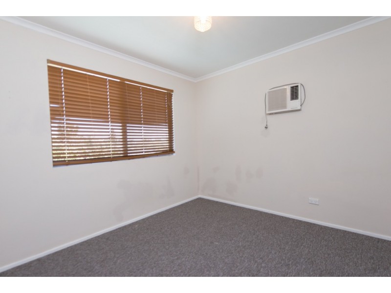 19 Grayson Street, West Gladstone QLD 4680