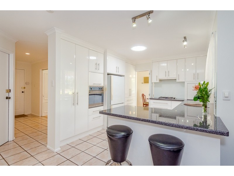 6 Eacham Court, Clinton QLD 4680