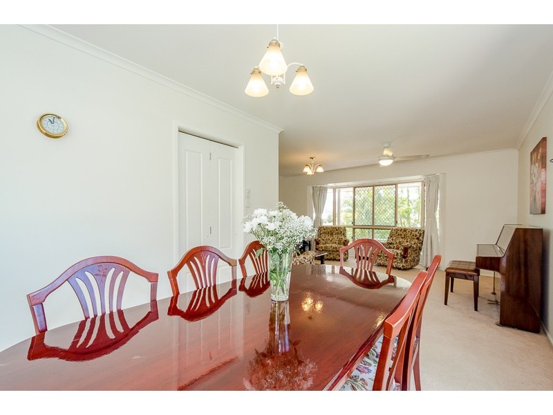 6 Eacham Court, Clinton QLD 4680