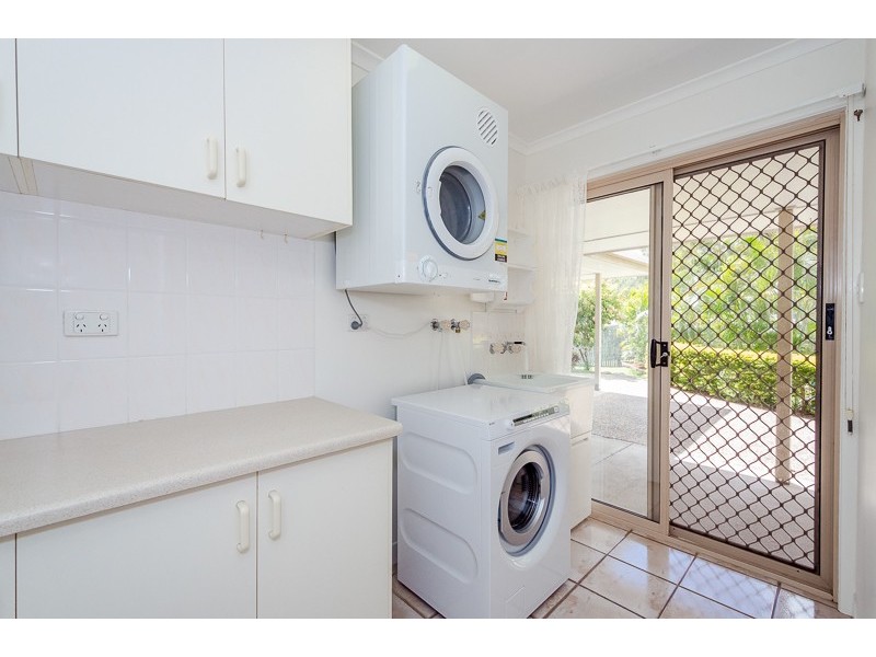 6 Eacham Court, Clinton QLD 4680