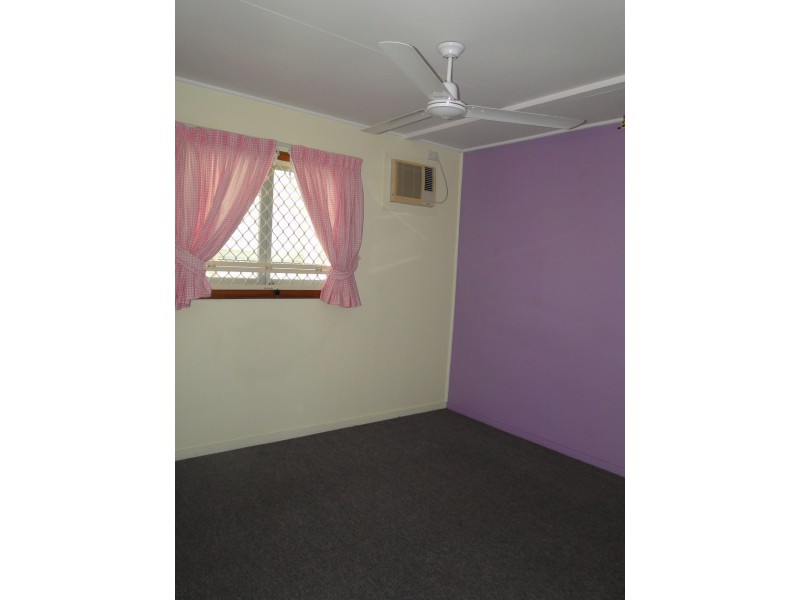 4 O’MALLEY STREET, West Gladstone QLD 4680