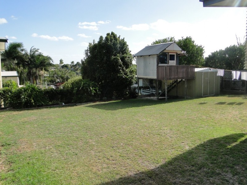 4 O’MALLEY STREET, West Gladstone QLD 4680