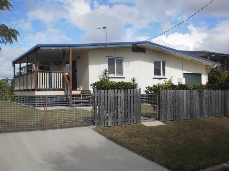 4 O’MALLEY STREET, West Gladstone QLD 4680