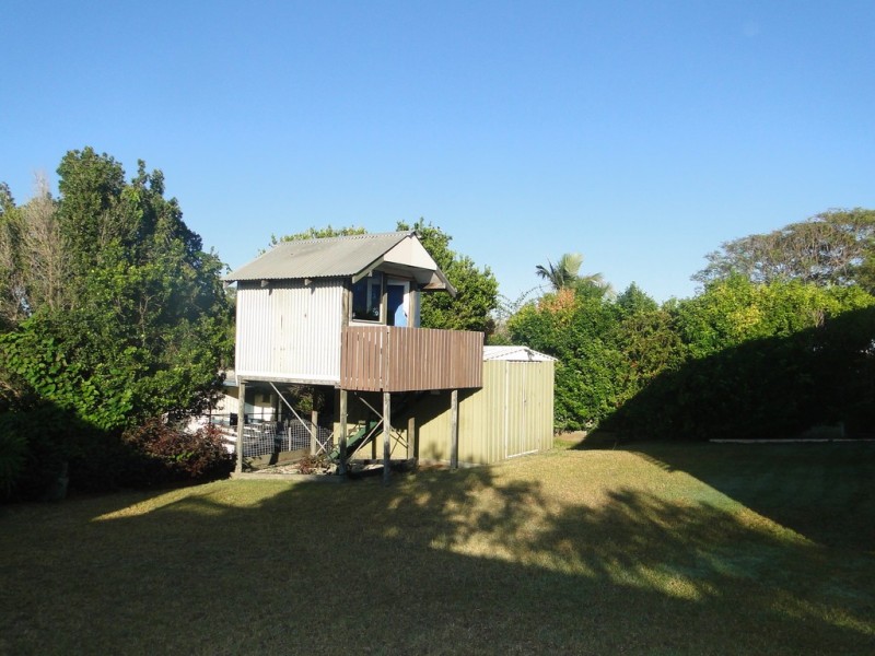 4 O’MALLEY STREET, West Gladstone QLD 4680