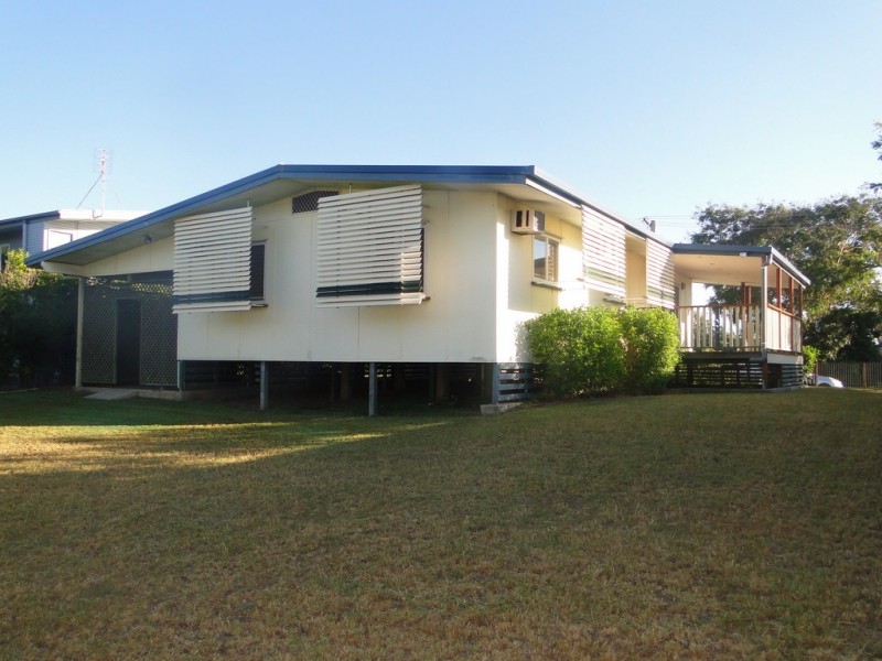 4 O’MALLEY STREET, West Gladstone QLD 4680