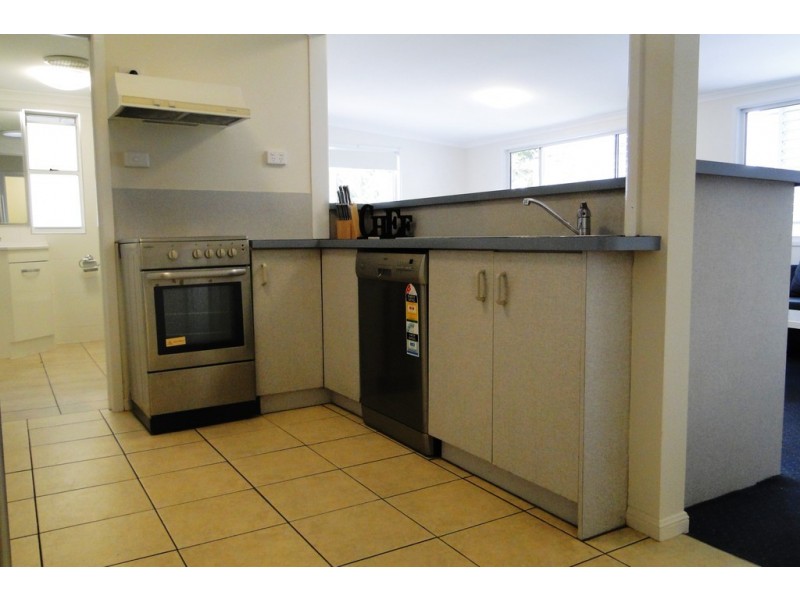 1/13 ROLLO STREET, Gladstone QLD 4680