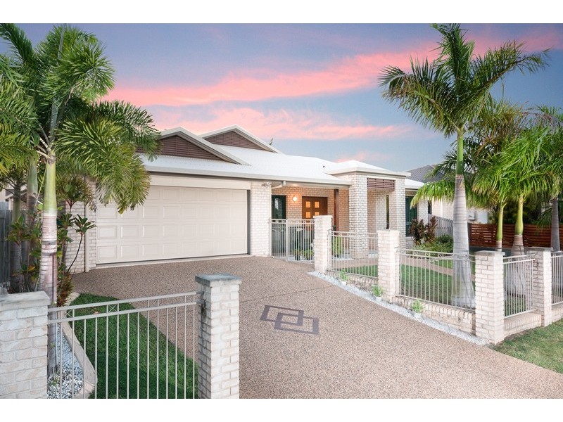 27 Dolphin Terrace, South Gladstone QLD 4680
