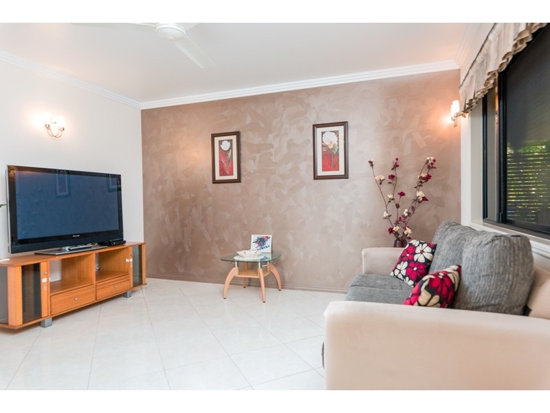 27 Dolphin Terrace, South Gladstone QLD 4680