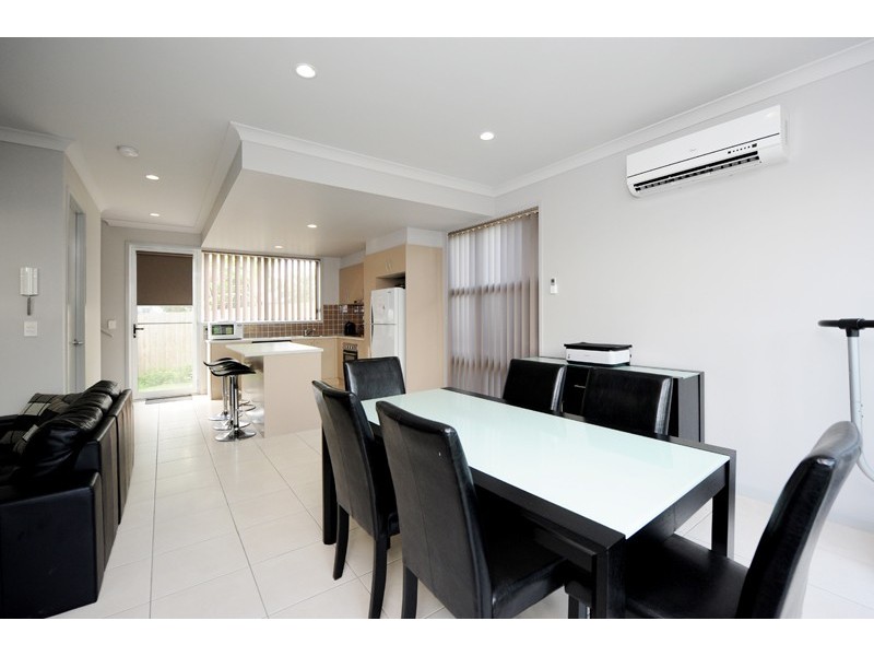 3 / 12-14 Fowler Street, West Gladstone QLD 4680
