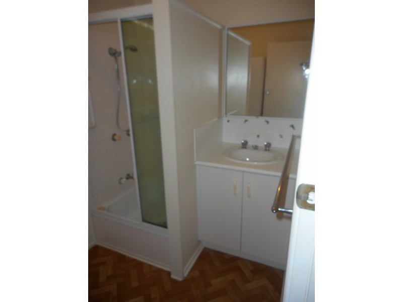 6/131 TOOLOOA ST, South Gladstone QLD 4680