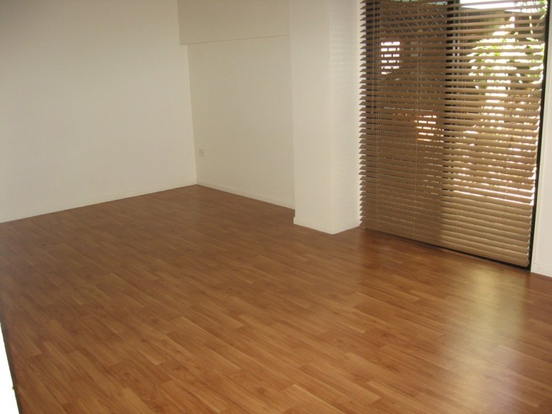 50 ADELAIDE STREET, South Gladstone QLD 4680