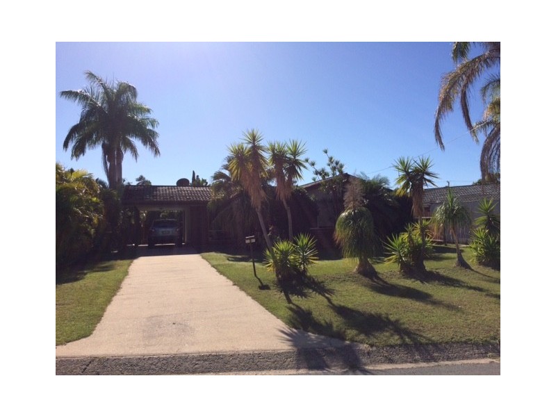 6 Andrew Court, Boyne Island QLD 4680