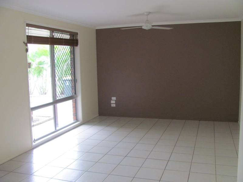 6 Andrew Court, Boyne Island QLD 4680