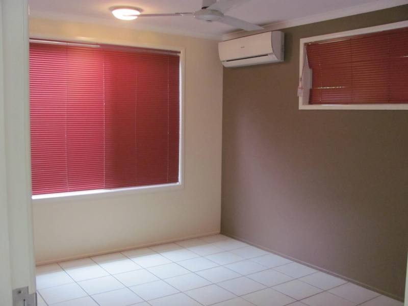 6 Andrew Court, Boyne Island QLD 4680