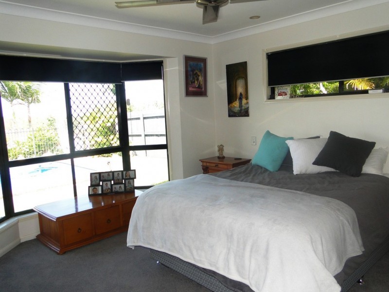 17 STITT CL, Glen Eden QLD 4680