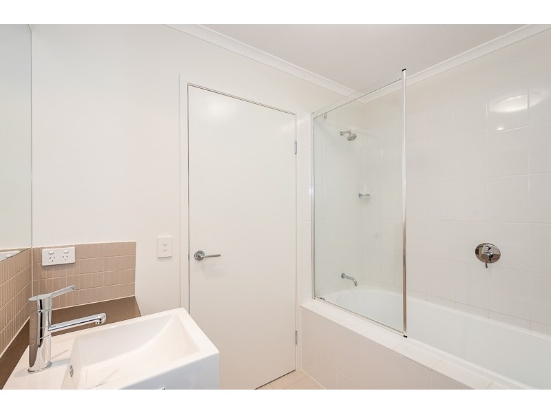 32 / 1 Ringuet Close, Glen Eden QLD 4680