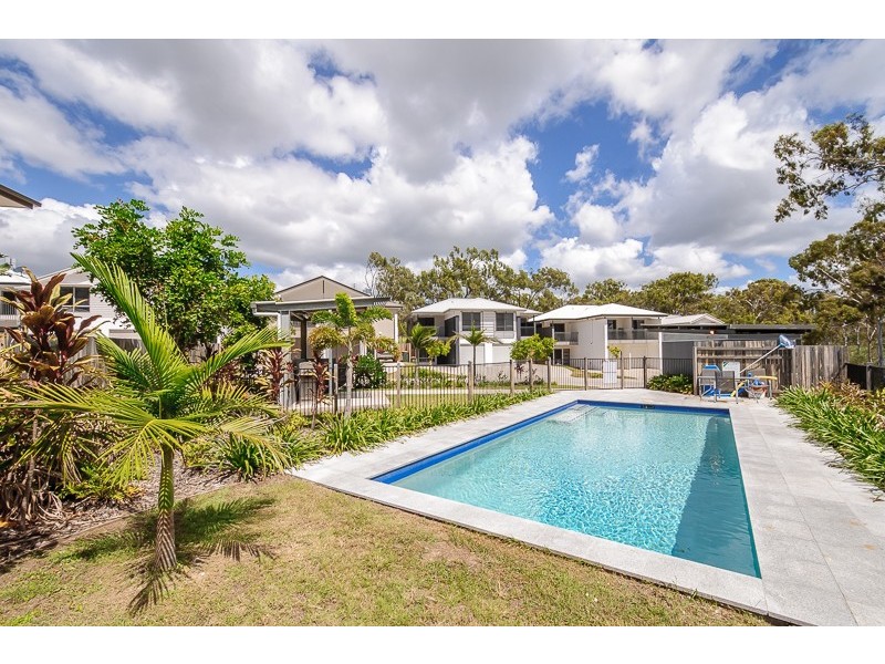 32 / 1 Ringuet Close, Glen Eden QLD 4680