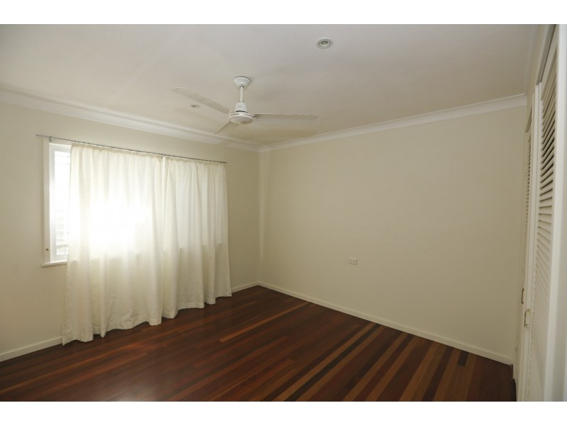 2 Gatcombe Lane, West Gladstone QLD 4680