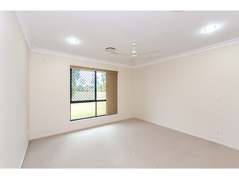 13 Libby Close, Burua QLD 4680