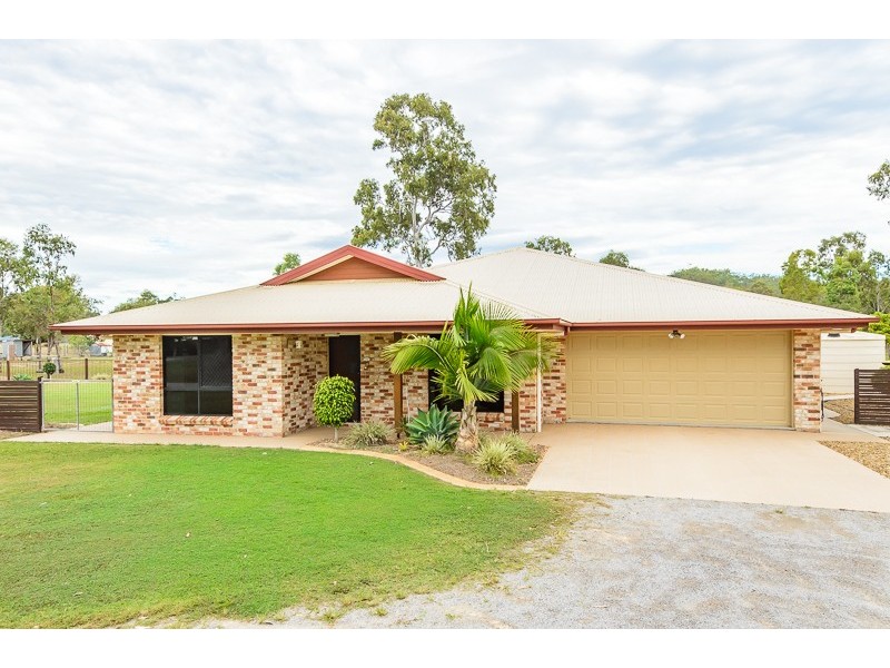 13 Libby Close, Burua QLD 4680