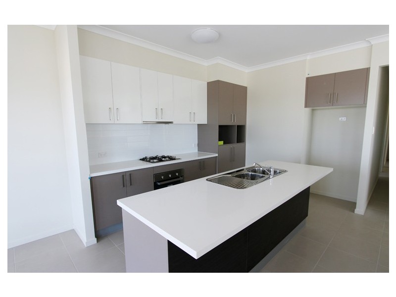 21 Wentworth Place, Glen Eden QLD 4680