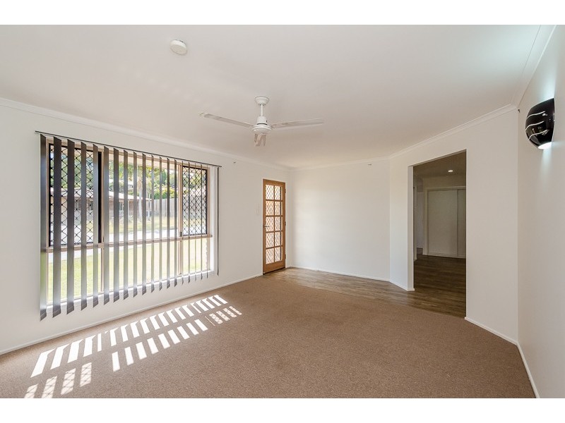 3 Weatherly Court, Clinton QLD 4680