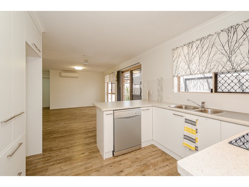 3 Weatherly Court, Clinton QLD 4680