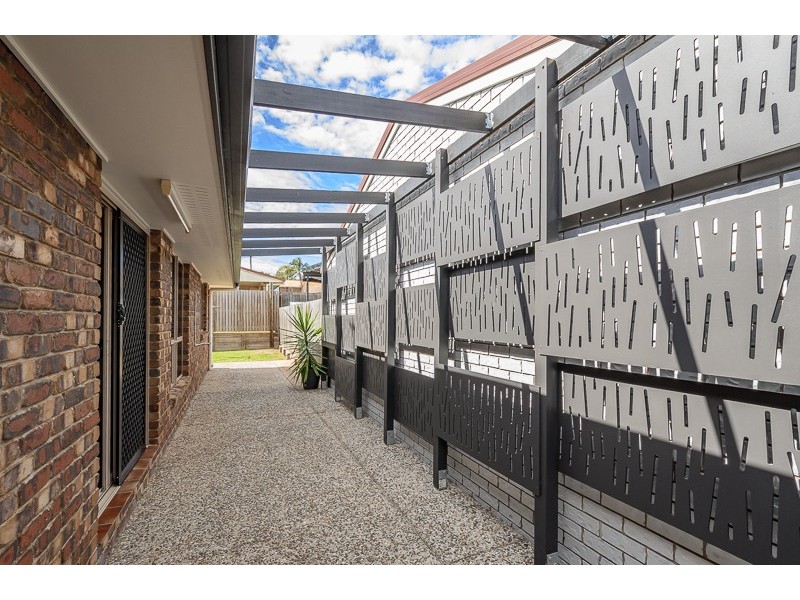 3 Weatherly Court, Clinton QLD 4680