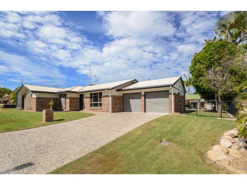 3 Weatherly Court, Clinton QLD 4680