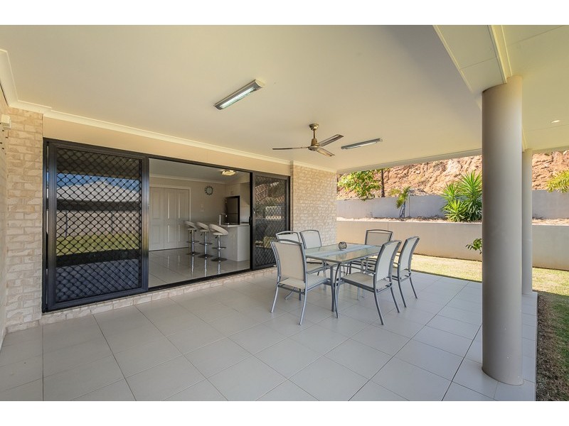 27 Parsloe Street, Telina QLD 4680