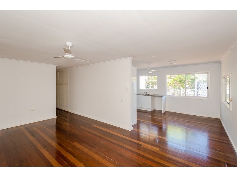 3 Clark Street, Clinton QLD 4680