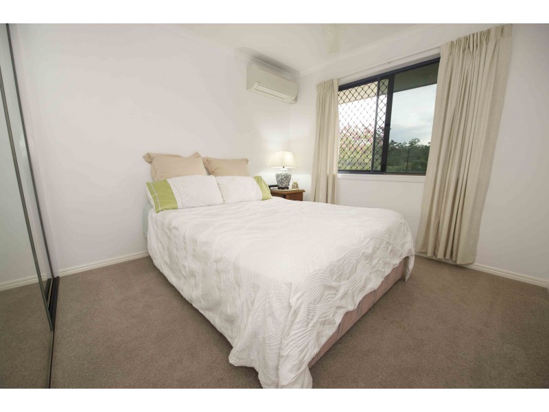 28 Carthurbie Court, New Auckland QLD 4680