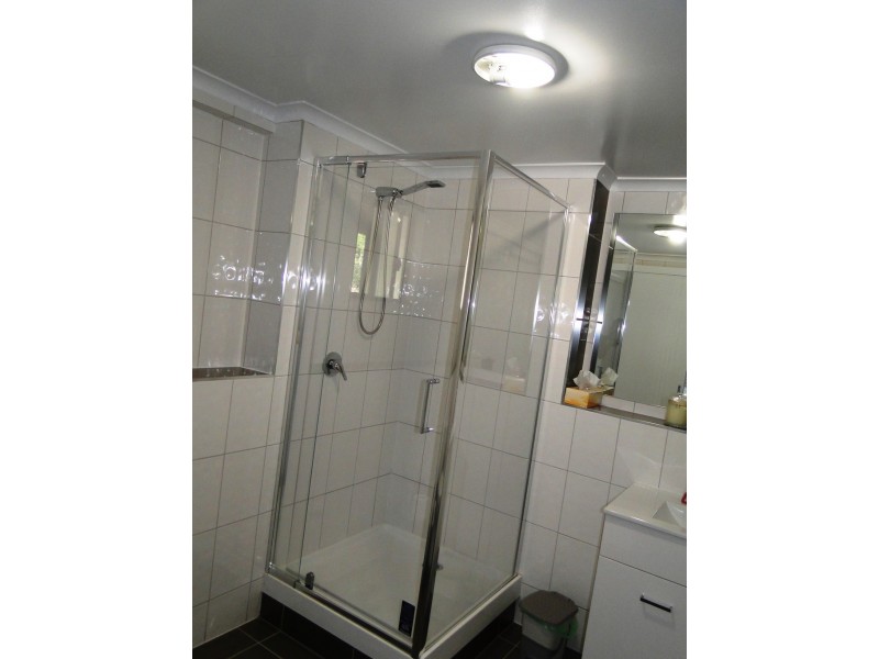 23 SMITH STREET, West Gladstone QLD 4680