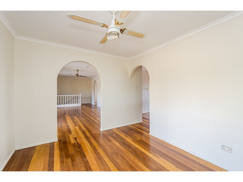 38 Cockatoo Drive, New Auckland QLD 4680