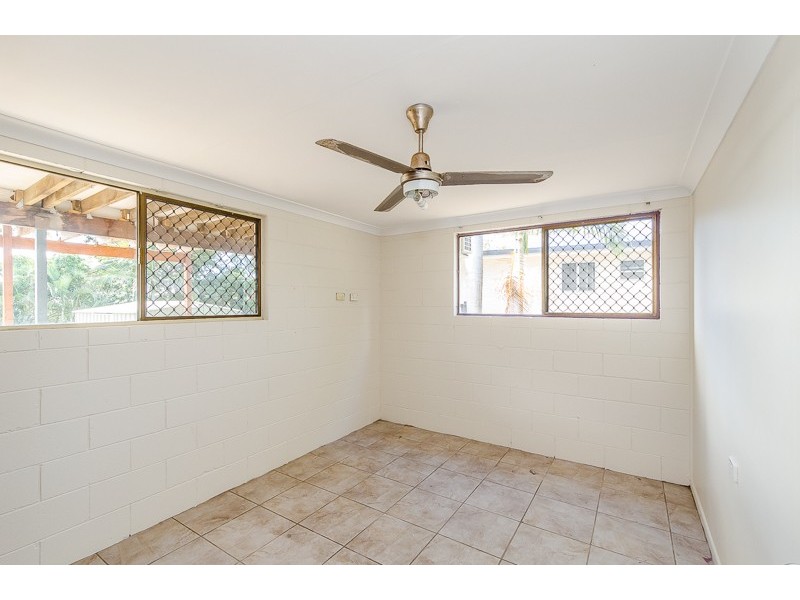 38 Cockatoo Drive, New Auckland QLD 4680