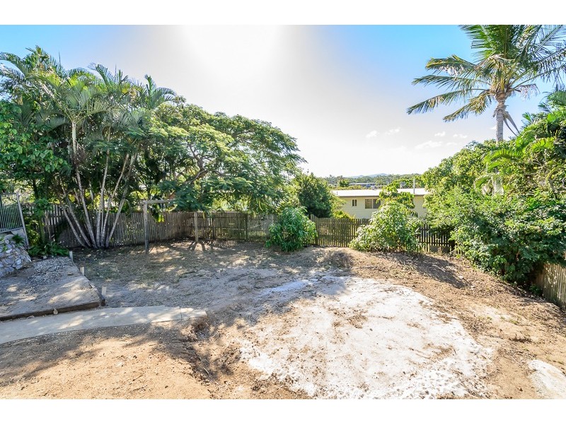 38 Cockatoo Drive, New Auckland QLD 4680