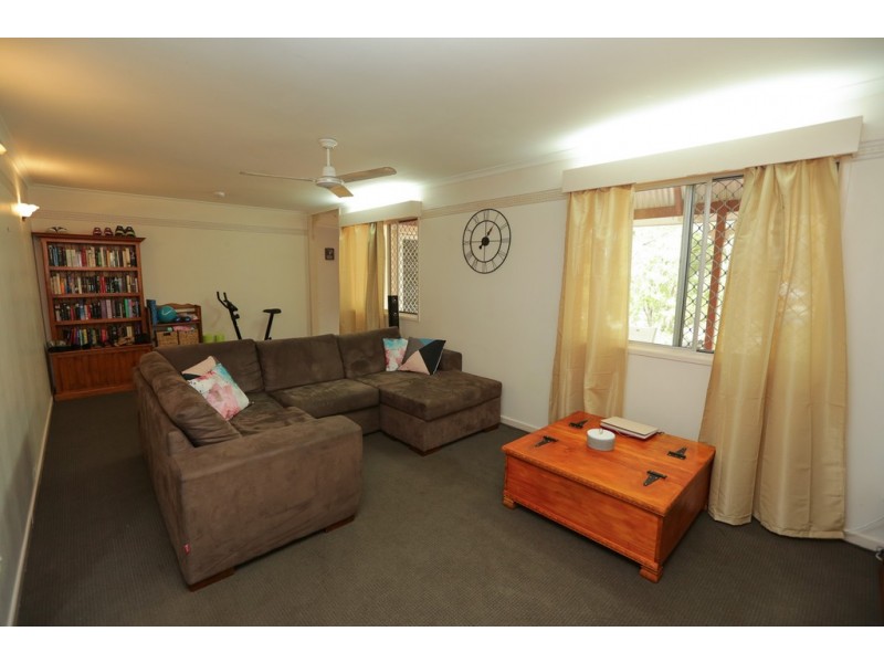 23 Satinay Street, New Auckland QLD 4680