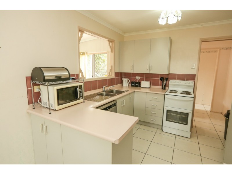 23 Satinay Street, New Auckland QLD 4680