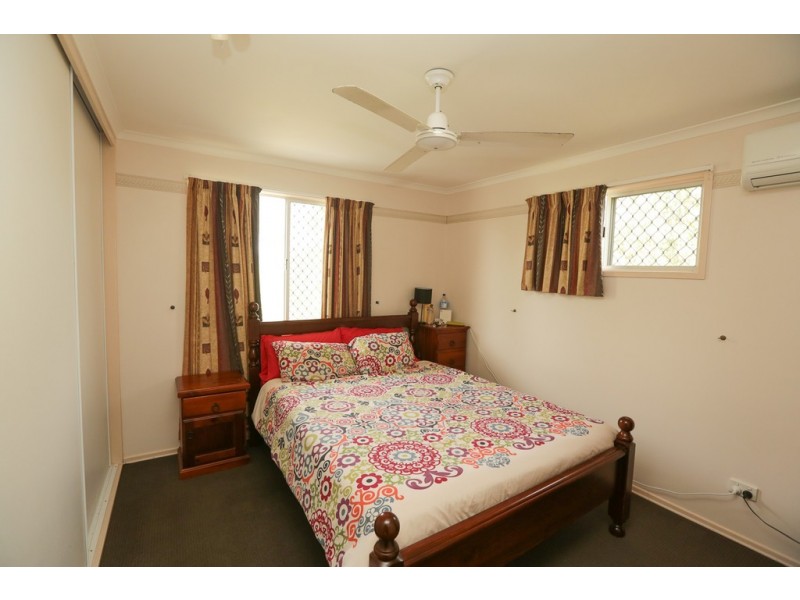 23 Satinay Street, New Auckland QLD 4680