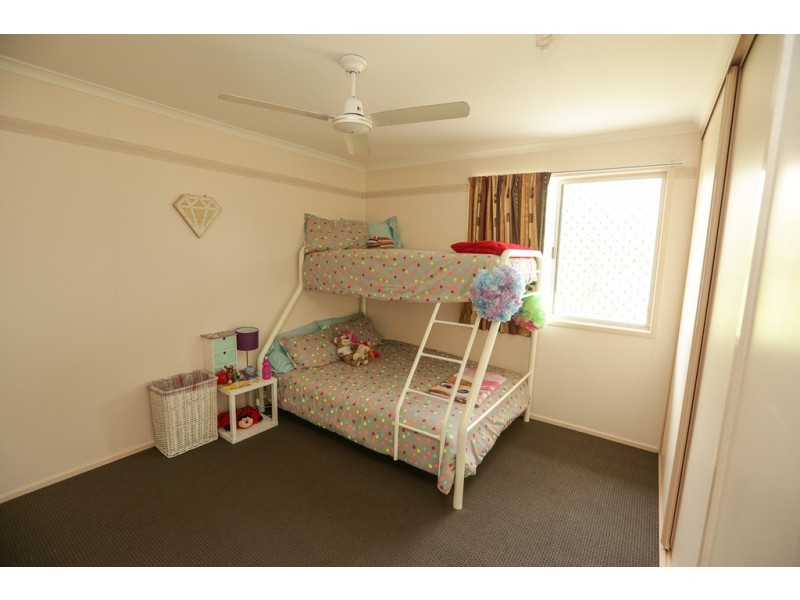 23 Satinay Street, New Auckland QLD 4680