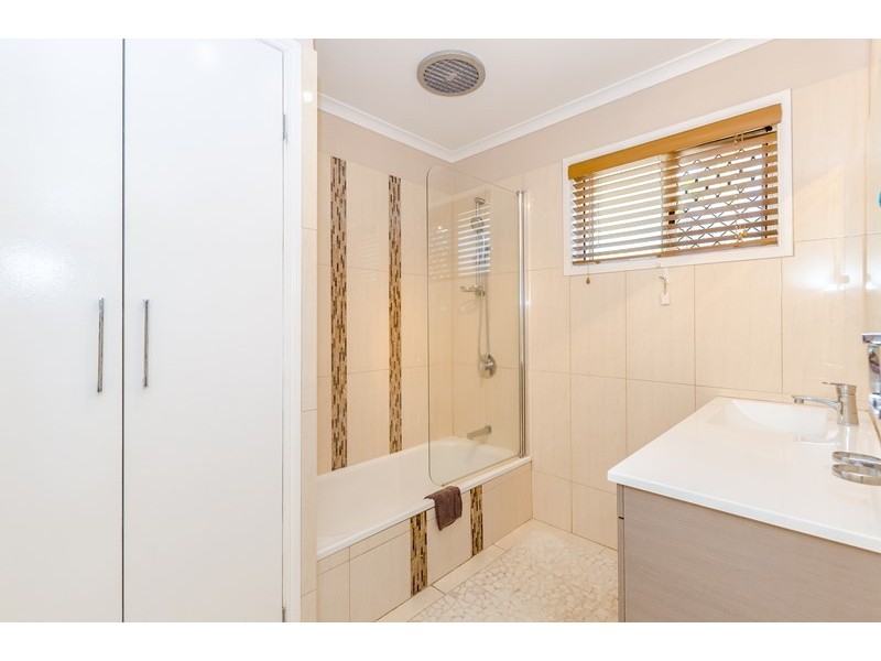 7 Pavana Court, Clinton QLD 4680