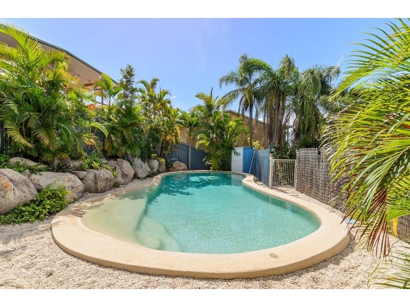 7 Pavana Court, Clinton QLD 4680