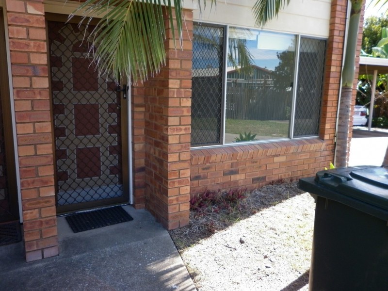 4/4 WILMOTT STREET, West Gladstone QLD 4680